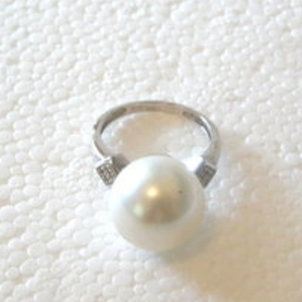 Pearlfection Faux Classic White South Sea Pearl Ring Size 8